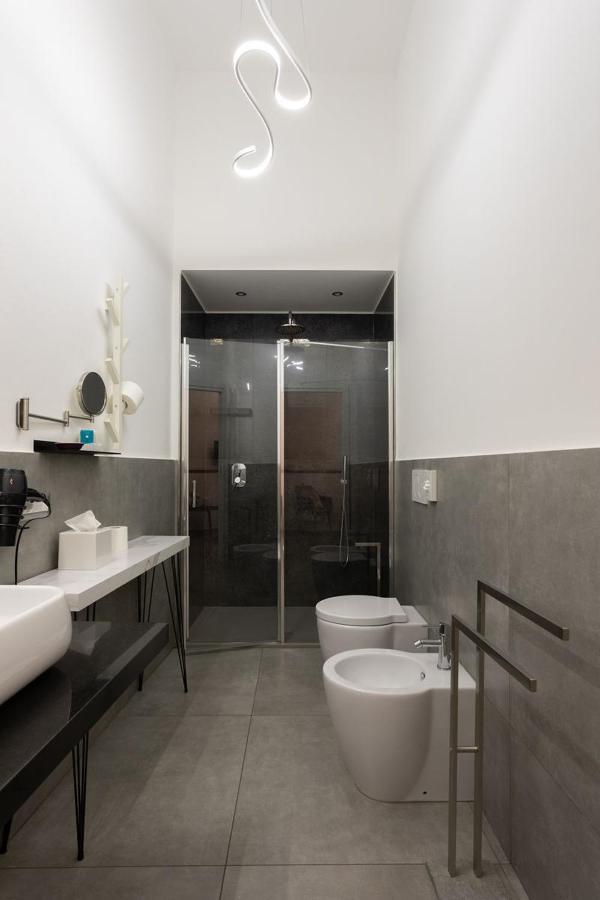 Little Square Arona Hotel ภายนอก รูปภาพ